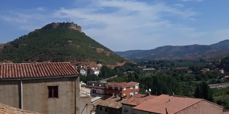 > VENTA – Ademuz. C/ Blanco, 29.