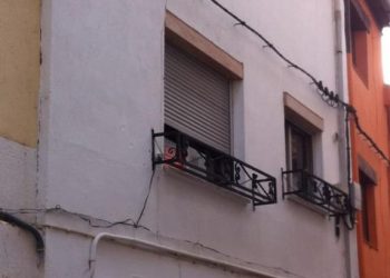 > ALQUILER. Ademuz. c/ Rosario, 24.