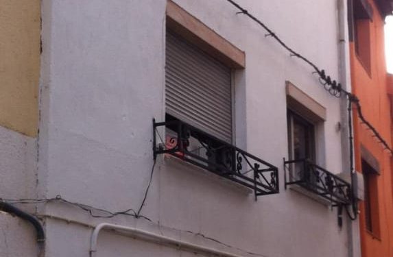 > ALQUILER. Ademuz. c/ Rosario, 24.