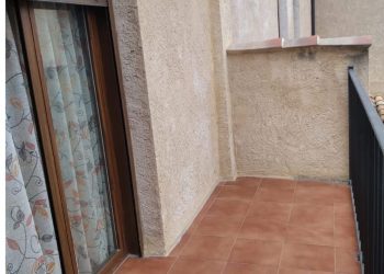 > ALQUILER. Casas Altas. Av. Diputación, 39.