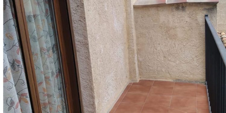 > ALQUILER. Casas Altas. Av. Diputación, 39.