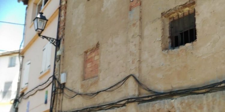 > VENTA. Mas de Jacinto. c/ Huerta, 65.