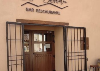 Oferta de empleo: Camarero/a y Personal de Limpieza en cocina. Restaurante el Desván (Casas Bajas)