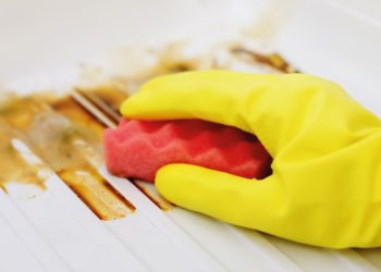 Se requiere Personal de limpieza para el IES de Ademuz