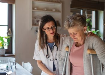 Abierta la bolsa de trabajo de AUXILIAR DE AYUDA A DOMICILIO de la Mancomunidad de Municipios Rincón de Ademuz