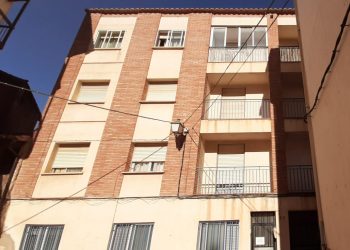 > VENTA. Ademuz. Calle San Vicente, 55