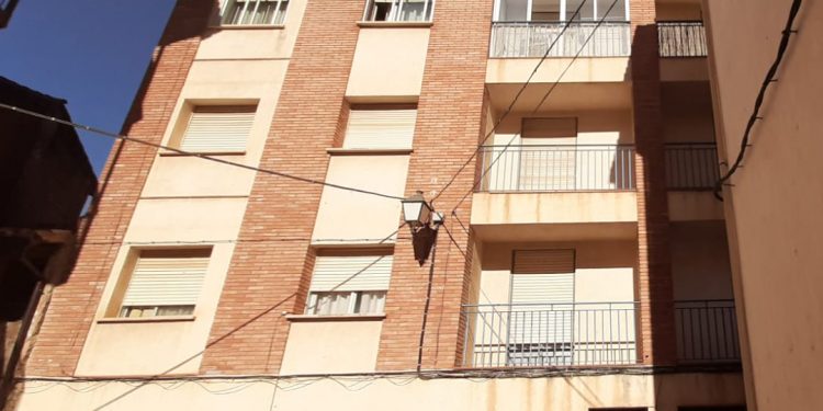 > VENTA. Ademuz. Calle San Vicente, 55