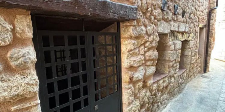 >ALQUILER. ADEMUZ. C/San Vicente, 13