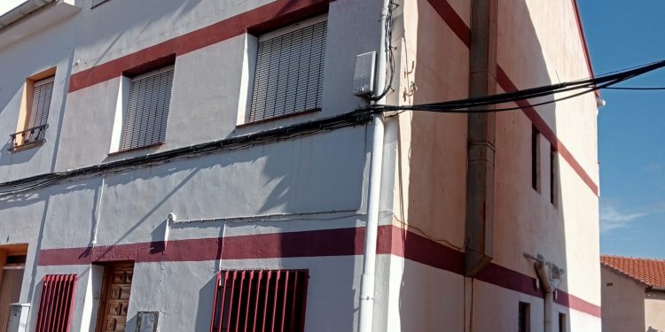 >VENTA O ALQUILER CON OPCIÓN A COMPRA.  LOS SANTOS. C/ Iglesia, 8