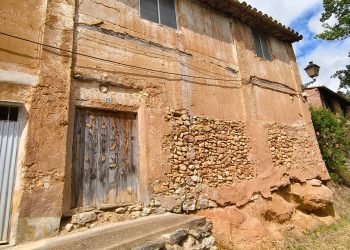 >VENTA. CASAS BAJAS. Calle Real, 57